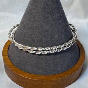 VTG Sterling Silver 925 Set of 2 Twist Design Bangle Bracelets 2.5'' Diameter